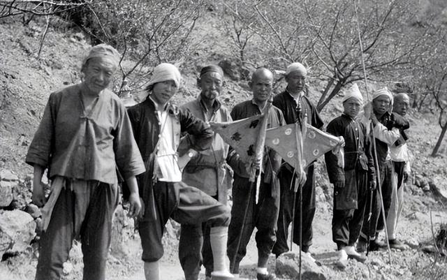 民国时期门头沟妙峰山赶庙会盛景实拍