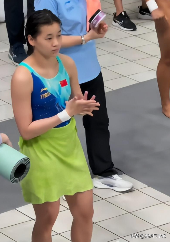 全红婵正式回归亮相！身材高挑颜值抢眼，留长发后判若两人