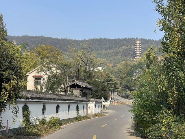 骑游江宁方山祖堂山：一坊一庙一观一寺