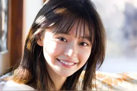 日系女神，浅倉唯图片