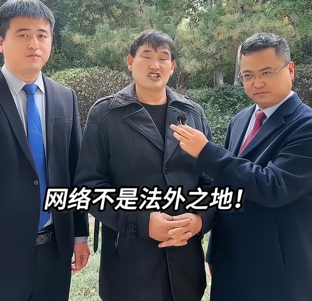 胜诉不到2月，恶心的一幕又出现了，这一次，大衣哥终于不再隐忍