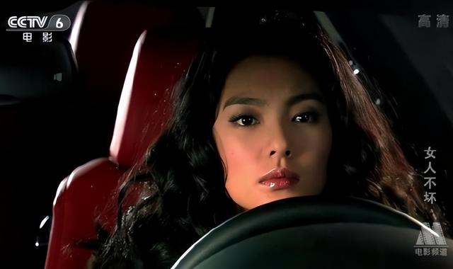 张雨绮越扒越有！代孕只是冰山一角	，38岁的她终为“荒唐”买了单