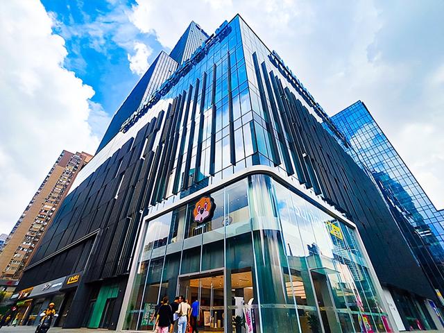 只卖电器，已经留不住顾客了