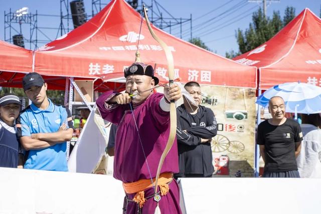 草原新韵：城市那达慕记