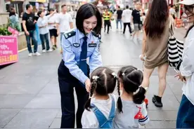 又美又飒 《守护解放西》中的女民警吴佳妮真是了不得图片