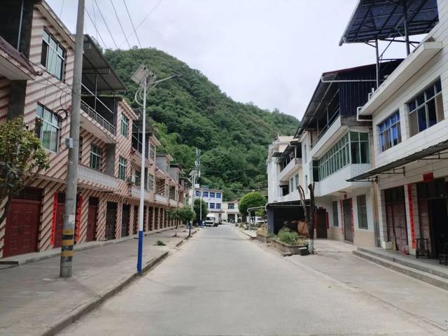 秦楚边隘——旬（阳）竹（山）铜钱关