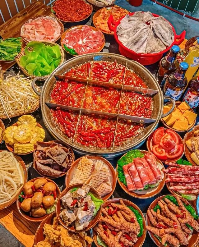 跟着赛事游遵义 | 冬季文旅“四件套”之围炉！赤水不止茶，还有更多新玩法……