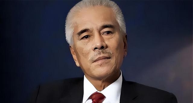 反华总统国家面临亡国，妄想向中国请求援助，最终结果是什么？