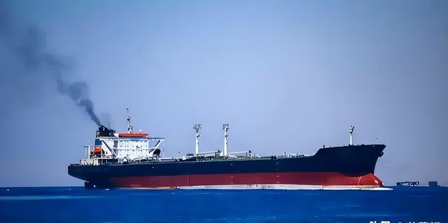 委内瑞拉油轮刚出海	，中国军舰紧随其后，特朗普的算盘又打错了？