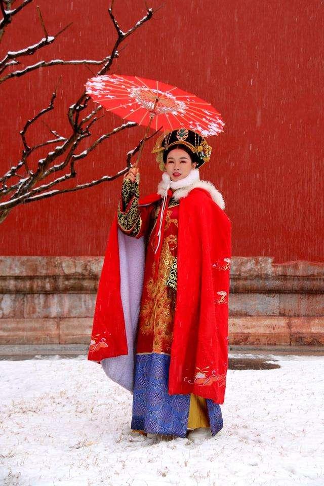 雪落红墙才是北京！4 个必去打卡地，随手拍都是古风大片