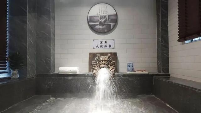 光影之约，烟火相逢！在鼓楼的街巷里，解锁电影节的N种新玩法