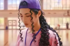 “全网公敌”许可馨，回国后叫嚣无人敢动她，如今去藤校读博图片