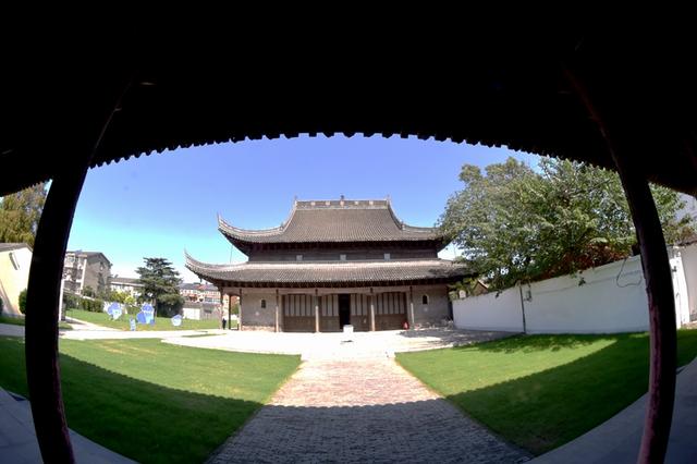 三访重宁寺 一院秋色里（一）