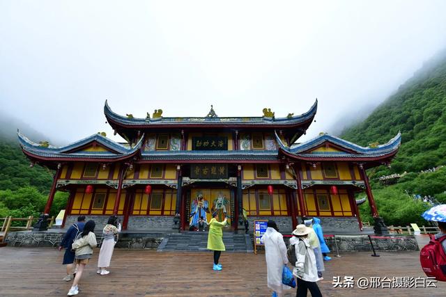 人间瑶池，醉美黄龙（图）