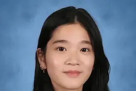 三星集团财阀第四代：20岁的李元洙比哥哥优秀，有钱有颜低调朴素图片