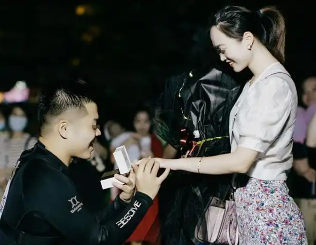 妻子回湖北回娘家探亲，却就此消失不见，3年来丈夫不断被托梦