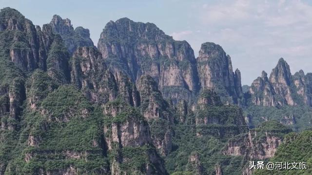 河北保定狼牙山：英雄故地揽胜 自然风光醉人心