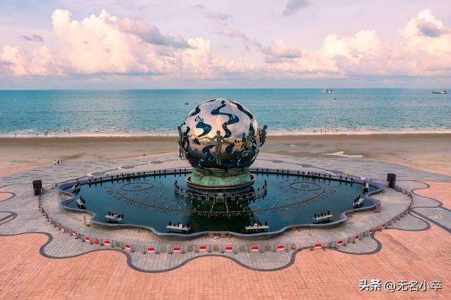 西双版纳和北海都去旅居过，实话实说，两者对比，我更喜欢北海