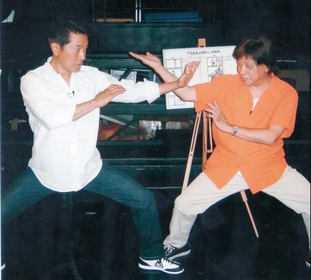 梁小龙死因公布，令人惋惜，伴随在他身上的3个争议，也该解开了