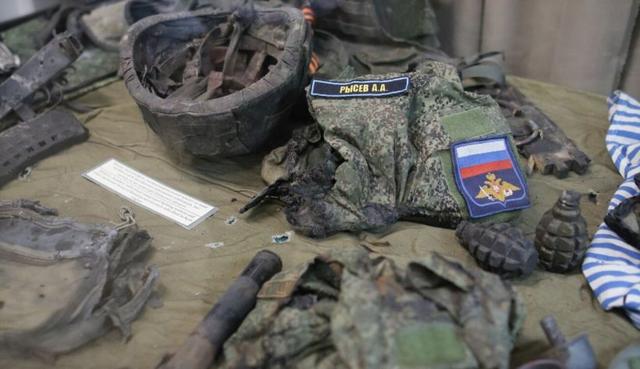 “我当美国总统一天，就没人敢武力收台？”特朗普：中国知道后果