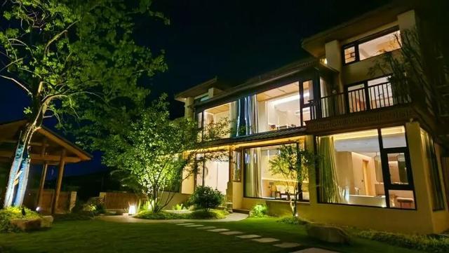 明月山躺平指南：在民宿里感受怦然心动！