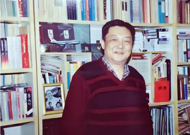 84岁翟俊杰导演去世!儿子是著名演员，演《三叉戟》《灼灼韶华》