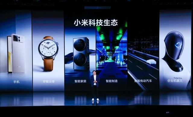 小米硬刚iPhone！雷军的底气来自哪里？预算一致普通人该如何选择