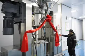 沁源经开区动力型锂电池生产项目顺利投产图片