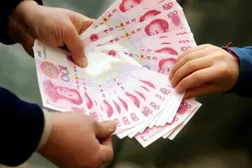 100元纸币别花，有这几个数字价值1400元，你能找到吗?图片