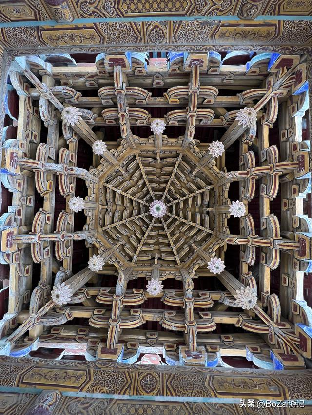 太行深处藏着座宝藏古寺！700年藻井艳压群芳，免费开放少有人知