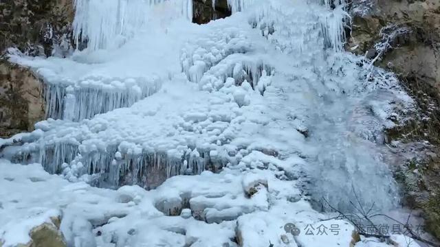 陇南，在冰瀑与雪野之间。