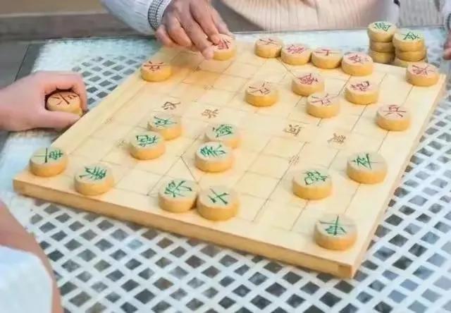 教你玩转《天天象棋》攻略大全,仅供象棋玩法