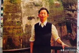 上世纪七十年代，我拥有一只“红旗牌”金手表图片