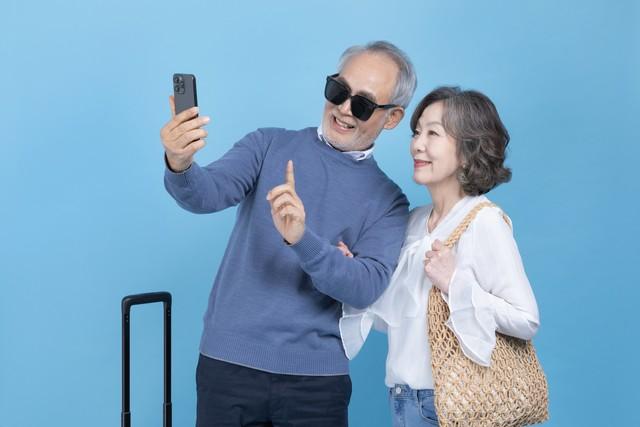 中老年人用手机，必学这5个实用功能，缴水电费、视频聊天全搞定