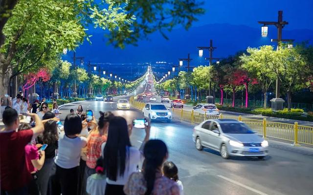 晚风！烟火！浪漫！夏夜的运城，等你！
