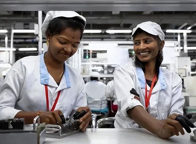 郭台铭怎么也想不到，第二个富士康诞生！净利润百亿，员工24万