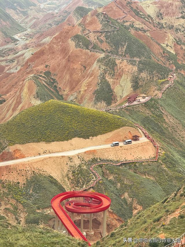 兰州水墨丹霞，藏在荒山人未识