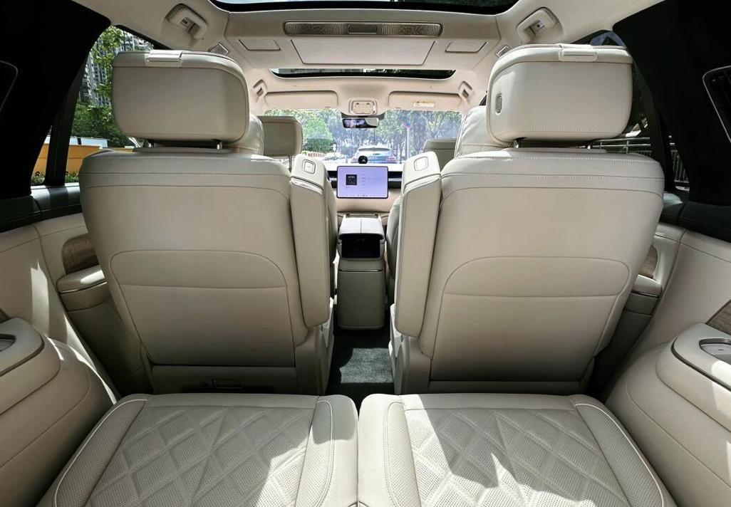 第三代ES8评测_蔚来es8_蔚来ES8深度试驾