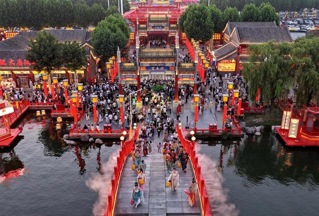 河北丰南：河头老街旅游赏百戏