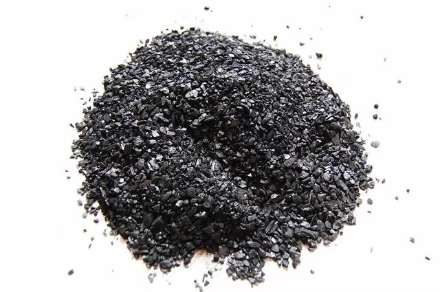 关税战再加码！特朗普态度180度大转弯，对华加征160%关税