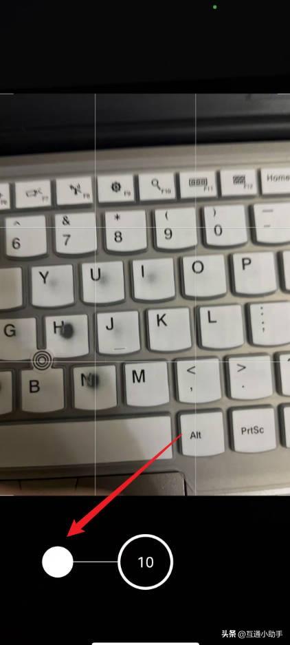 苹果手机连拍模式在哪里