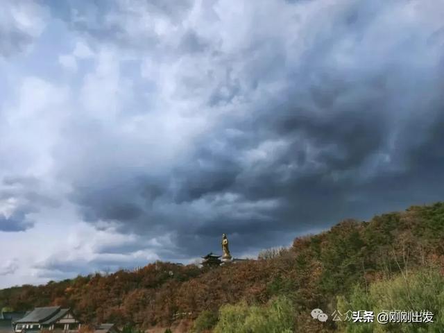 免费！大连横山景区枫叶最佳观赏期到了，快来打卡吧