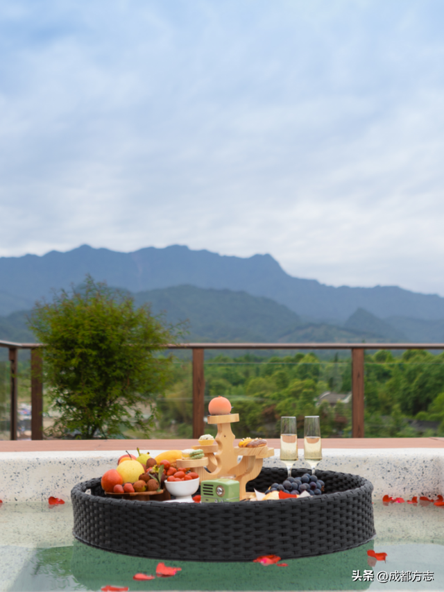 冷冷冷，想去成都周边“泡”起！