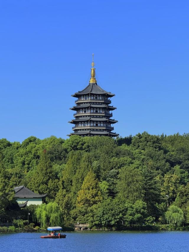 都说杭州比南京还要名气大，两地深度游后，才发现差距真的很大