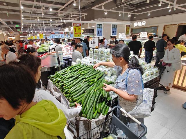 悦活里来南京了，这份导购攻略也来了
