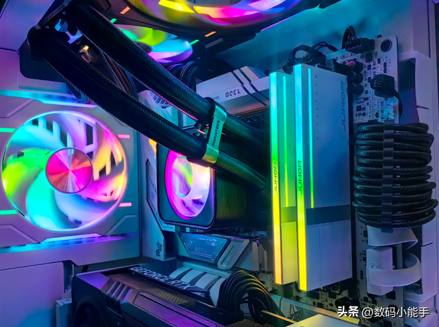 内存频率重要吗？对游戏影响大不大？玖合异刃DDR5 8000Mhz评测