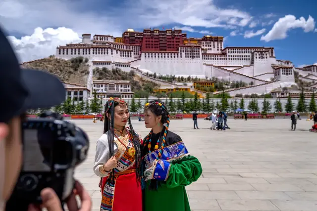 中国雅鲁藏布江电站开建！西方媒体全不吭声了，莫迪不是不想发难