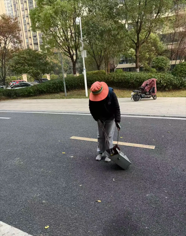 告诉大家一个坏消息：上海、广州出现3大怪象，正在蔓延，需深思