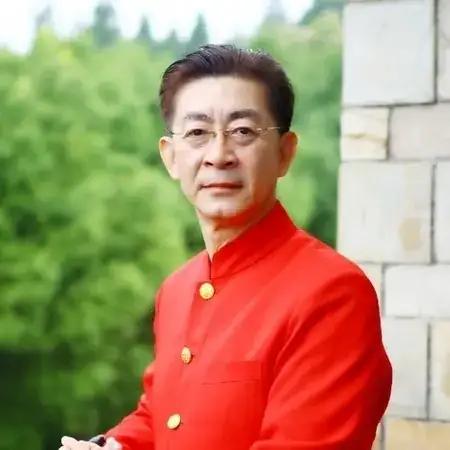 国家一级演员 六小龄童