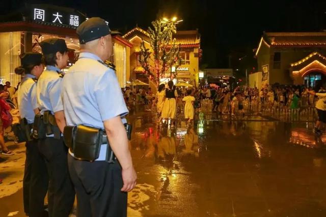 与山水同框、共风景一色！黄河之滨，他们为文旅热潮注入平安底色